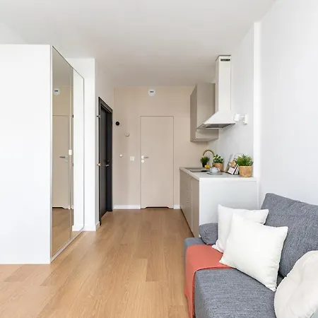 Superapart Bokserska 71a Ministudio - Blisko Lotniska Chopina Apartamento *